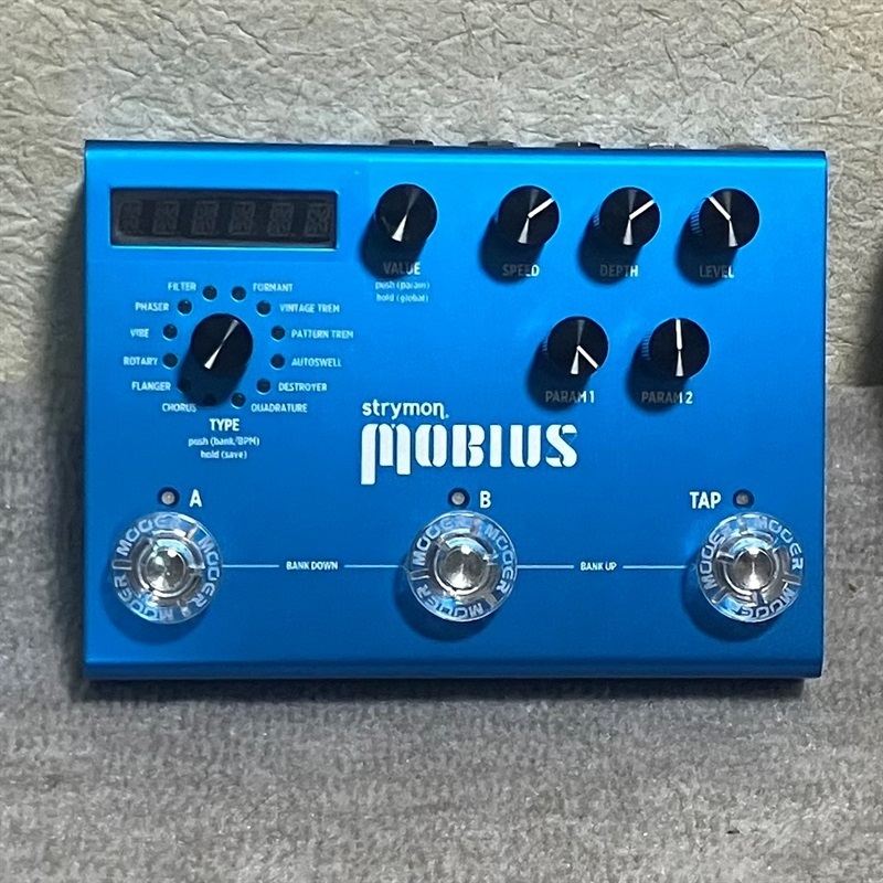 strymon Mobiusの画像
